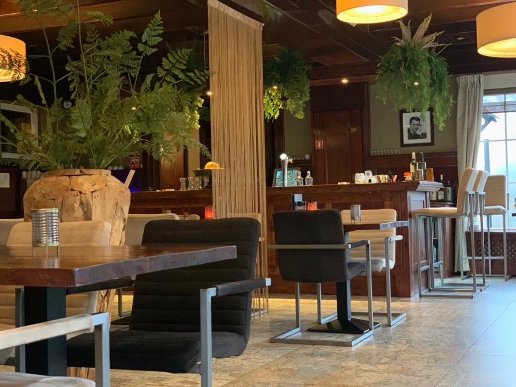 Huize Hoelterhof Wellness Hotel Restaurant เอนส์เคอเด ภายนอก รูปภาพ